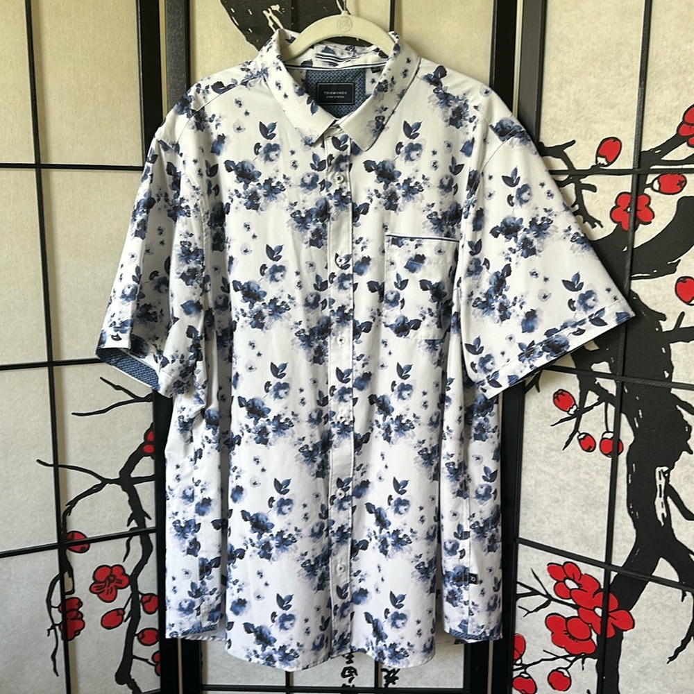 Men’s 7 Diamonds Groovy Wonder Short Sleeve Button Down Shirt